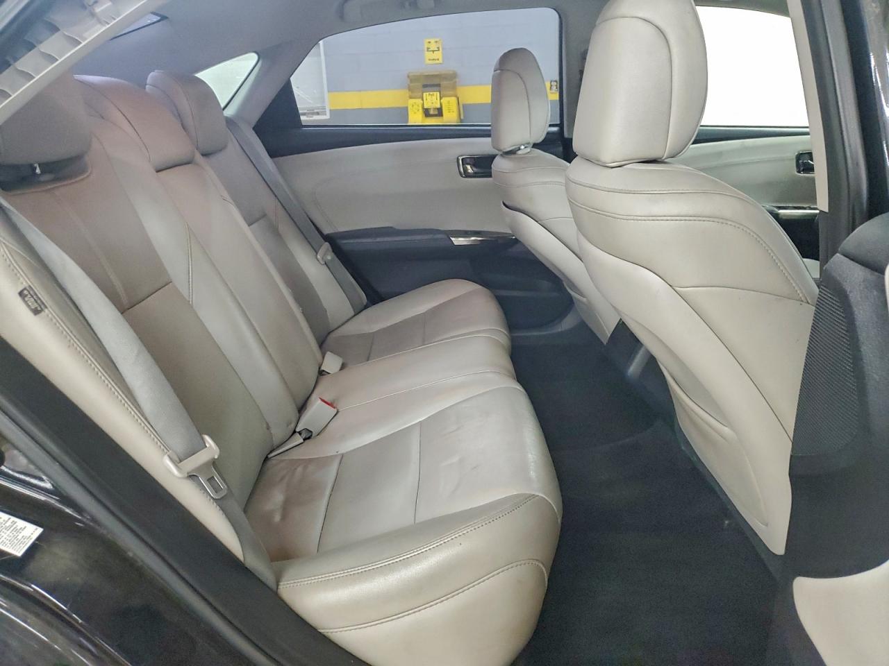 TOYOTA AVALON HYBRID