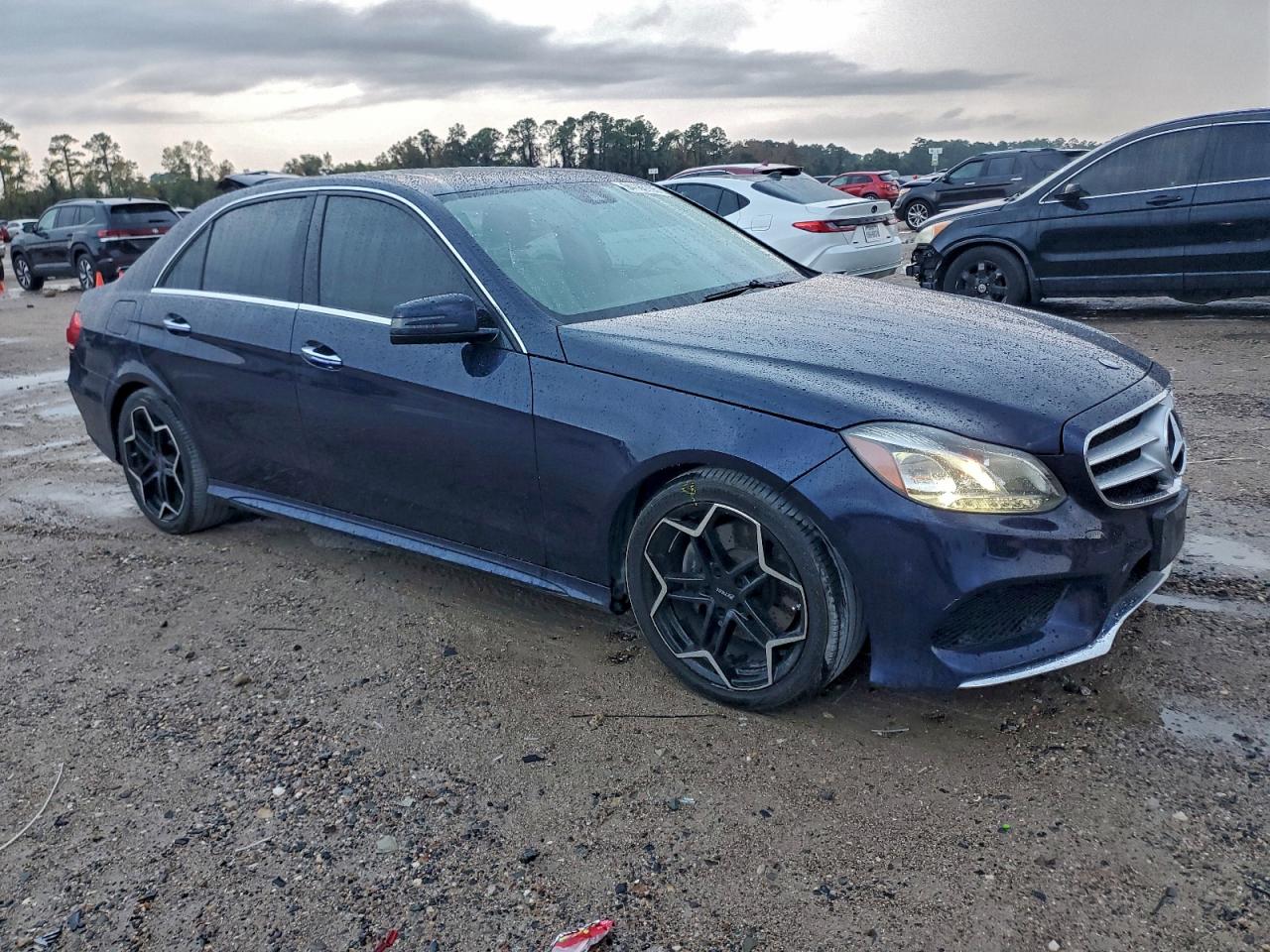 MERCEDES-BENZ E-CLASS 350