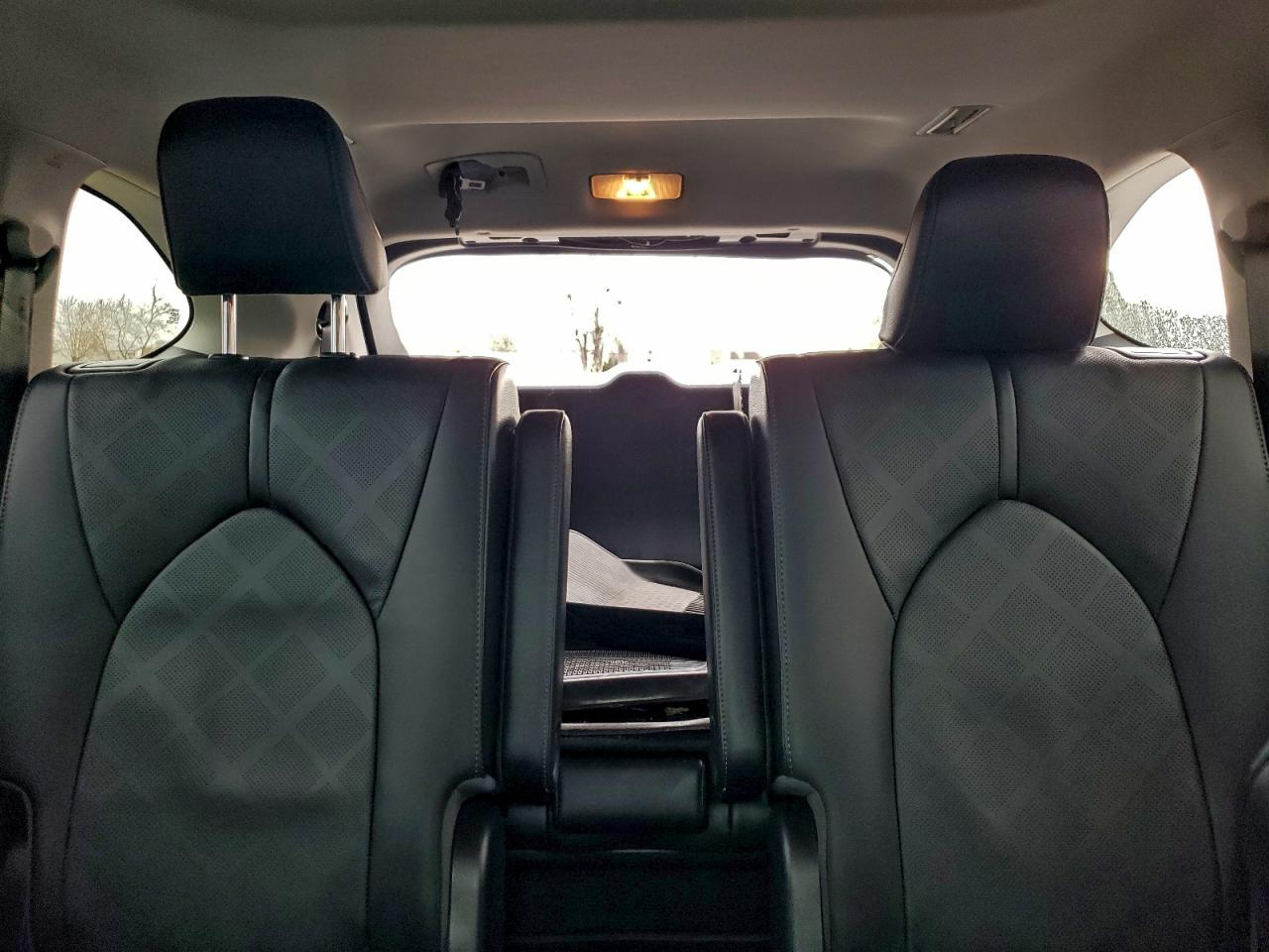 TOYOTA HIGHLANDER PLATINUM