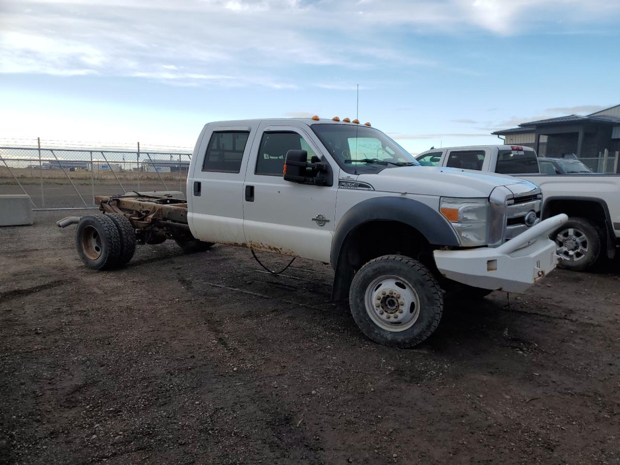 FORD F-550 SUPER DUTY