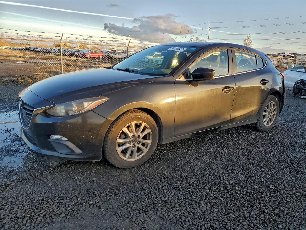 MAZDA 3 GRAND TOURING