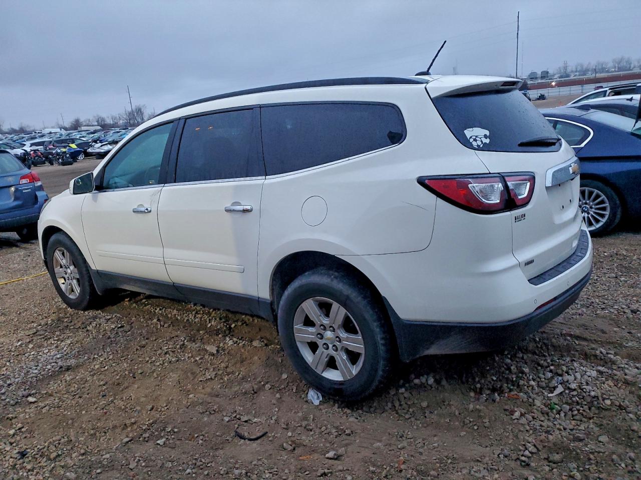 CHEVROLET TRAVERSE LT