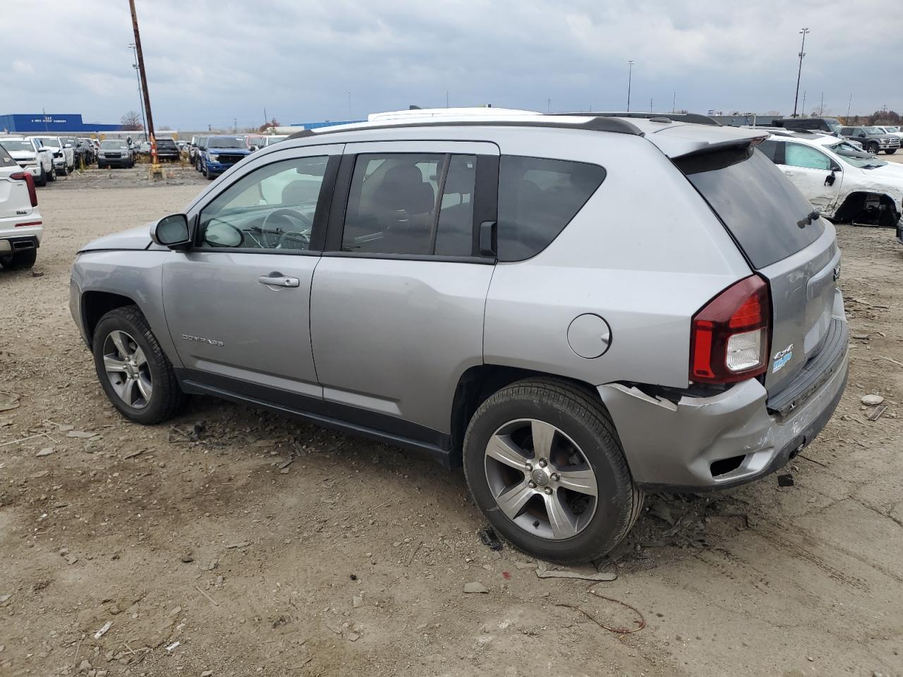 JEEP COMPASS LATITUDE