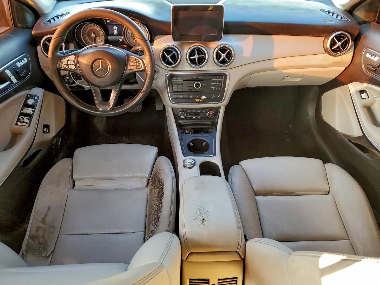 MERCEDES-BENZ GLA-CLASS 250 4MATIC