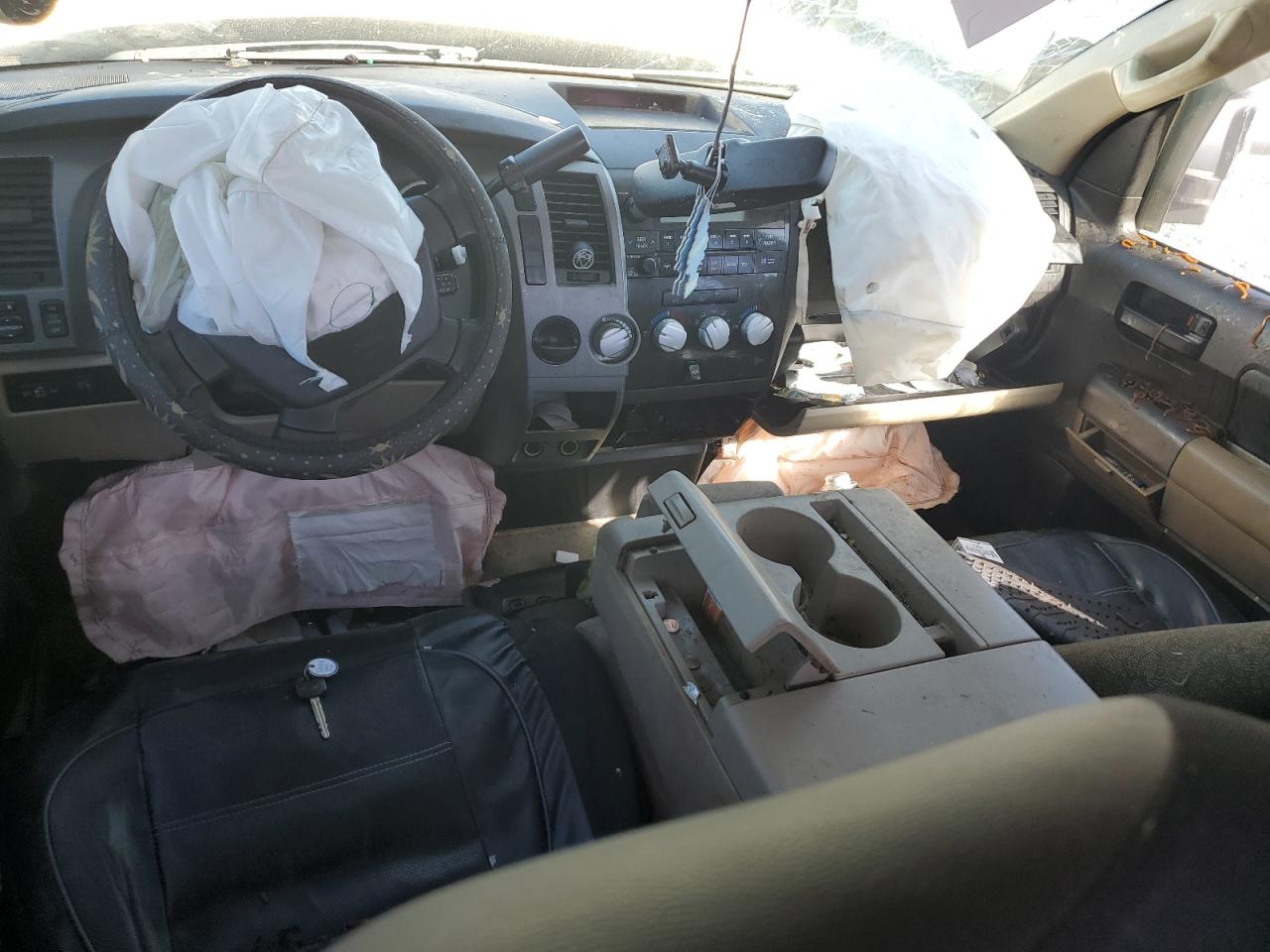 TOYOTA TUNDRA DOUBLE CAB SR5