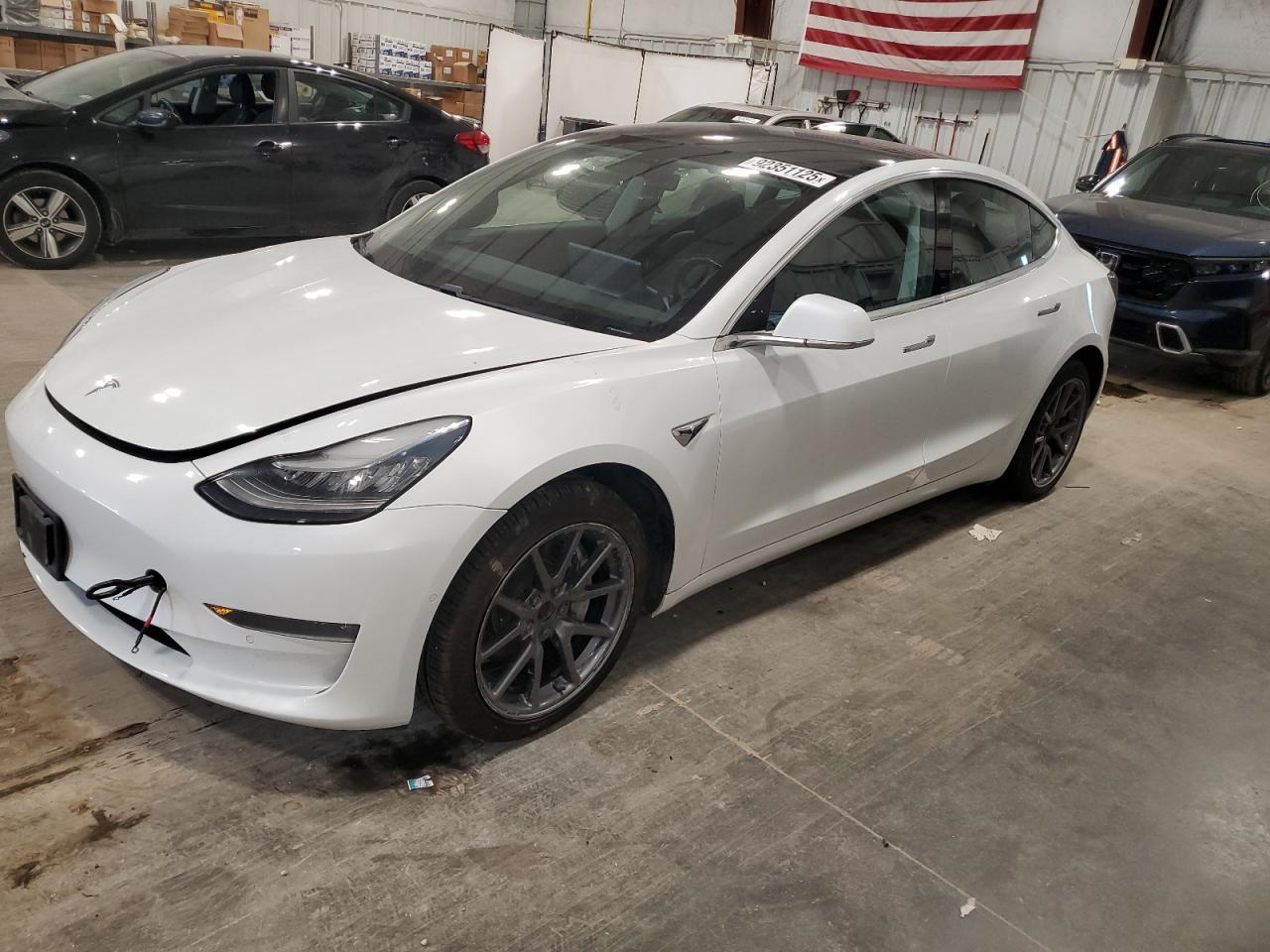 Lot #3287562317 2019 TESLA MODEL 3