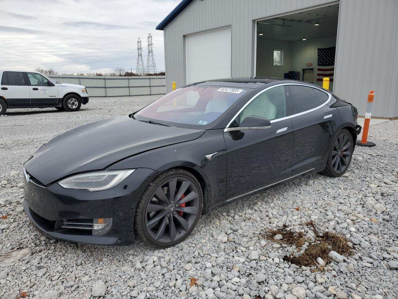 TESLA MODEL S