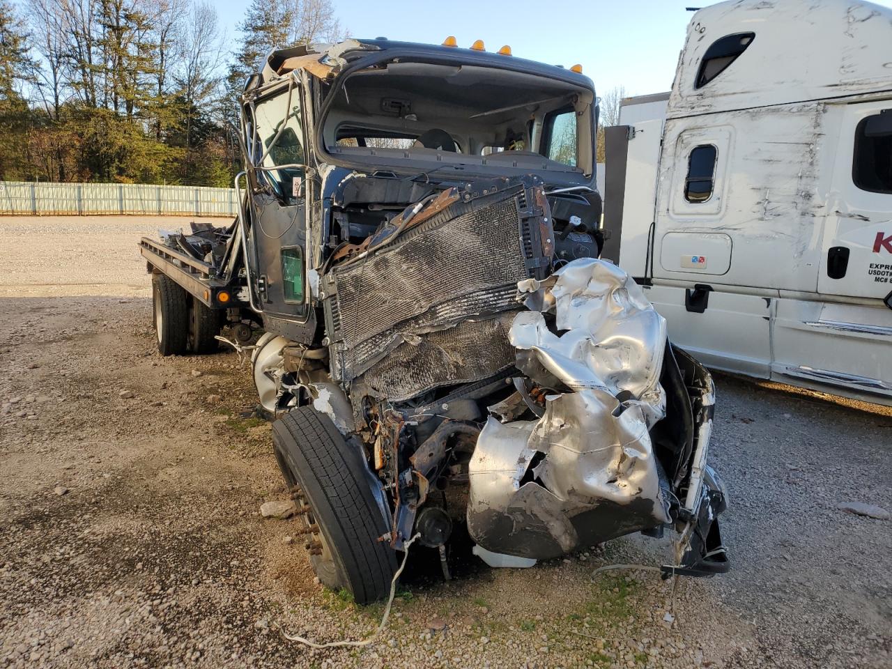 Lot #3285713661 2019 KENWORTH CONSTRUCTI