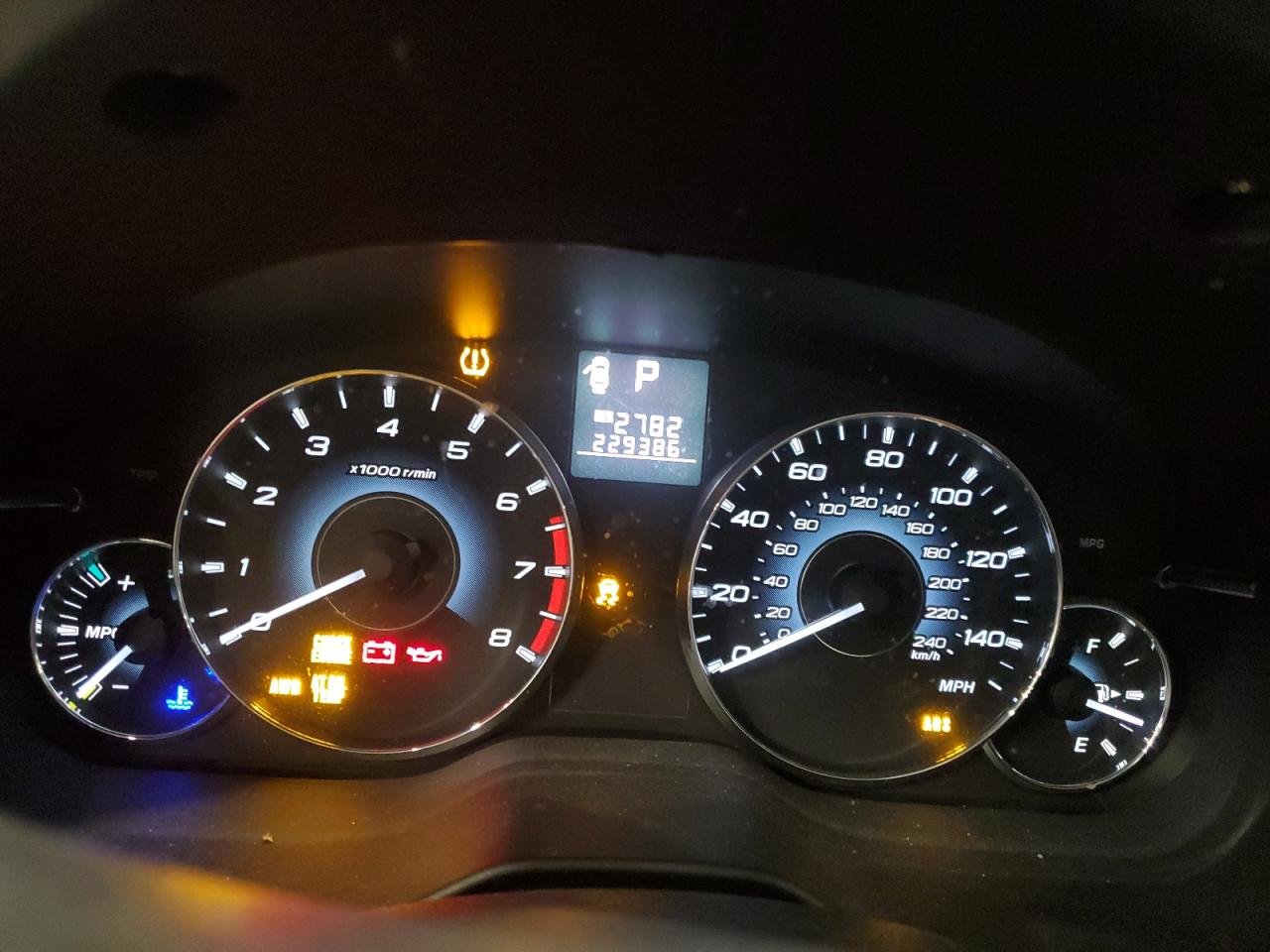 SUBARU LEGACY 2.5I PREMIUM