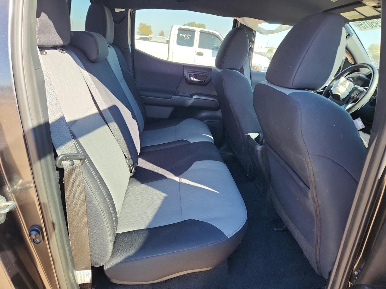 TOYOTA TACOMA DOUBLE CAB