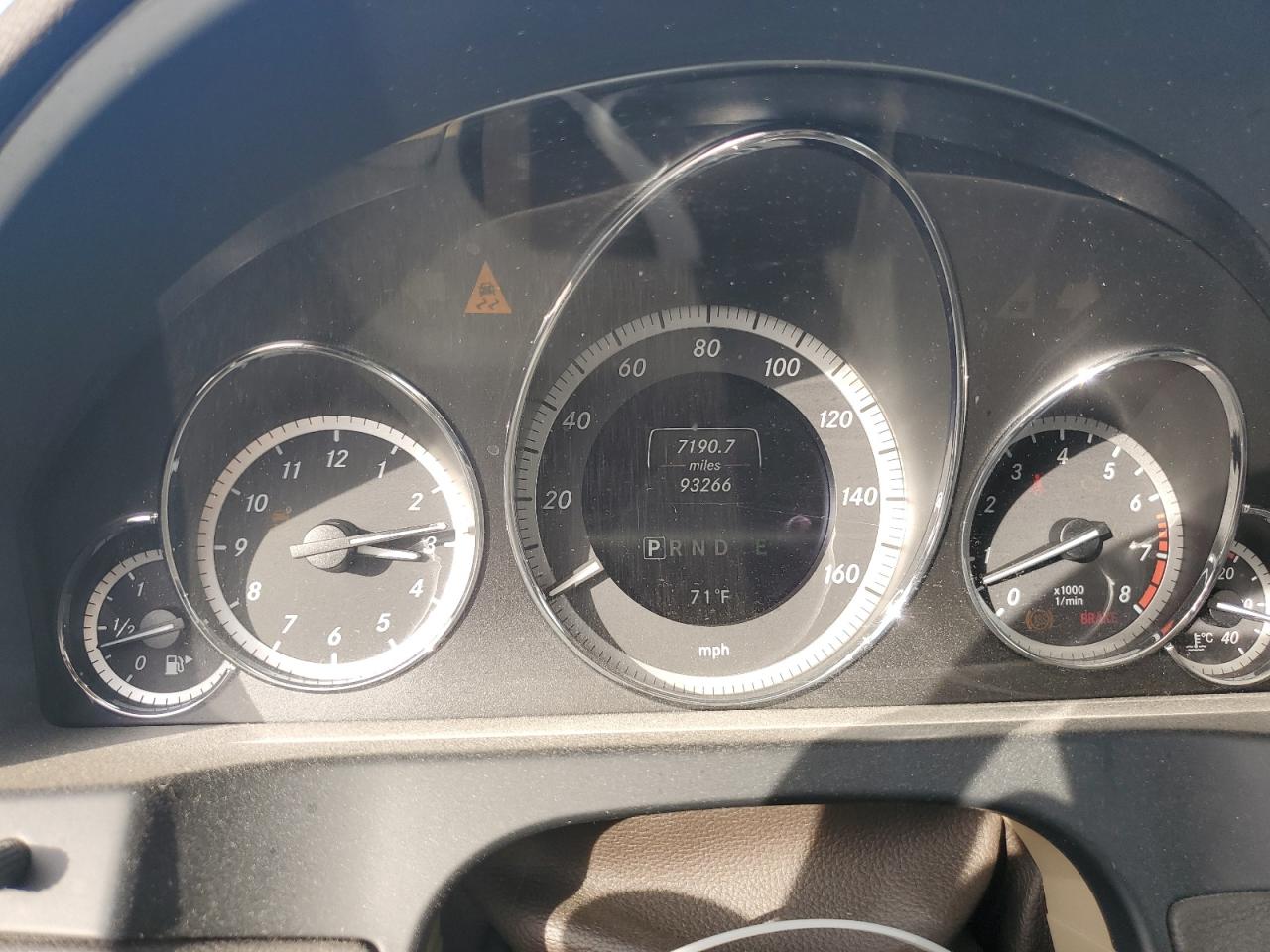 MERCEDES-BENZ E-CLASS 550