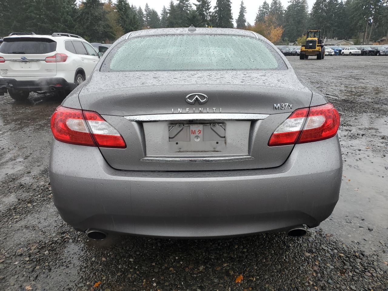 INFINITI M37 X