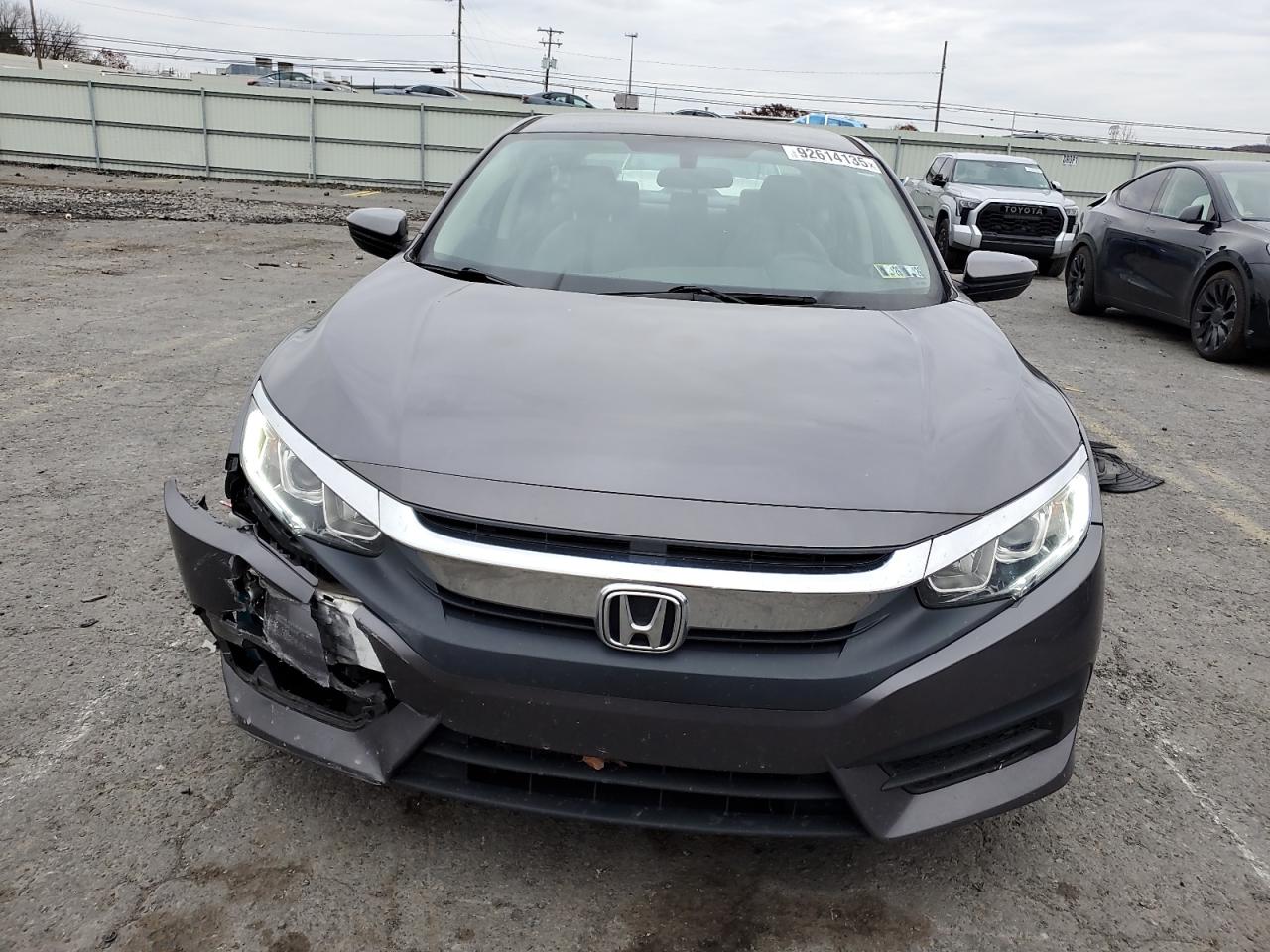 Lot #3311621265 2018 HONDA CIVIC LX