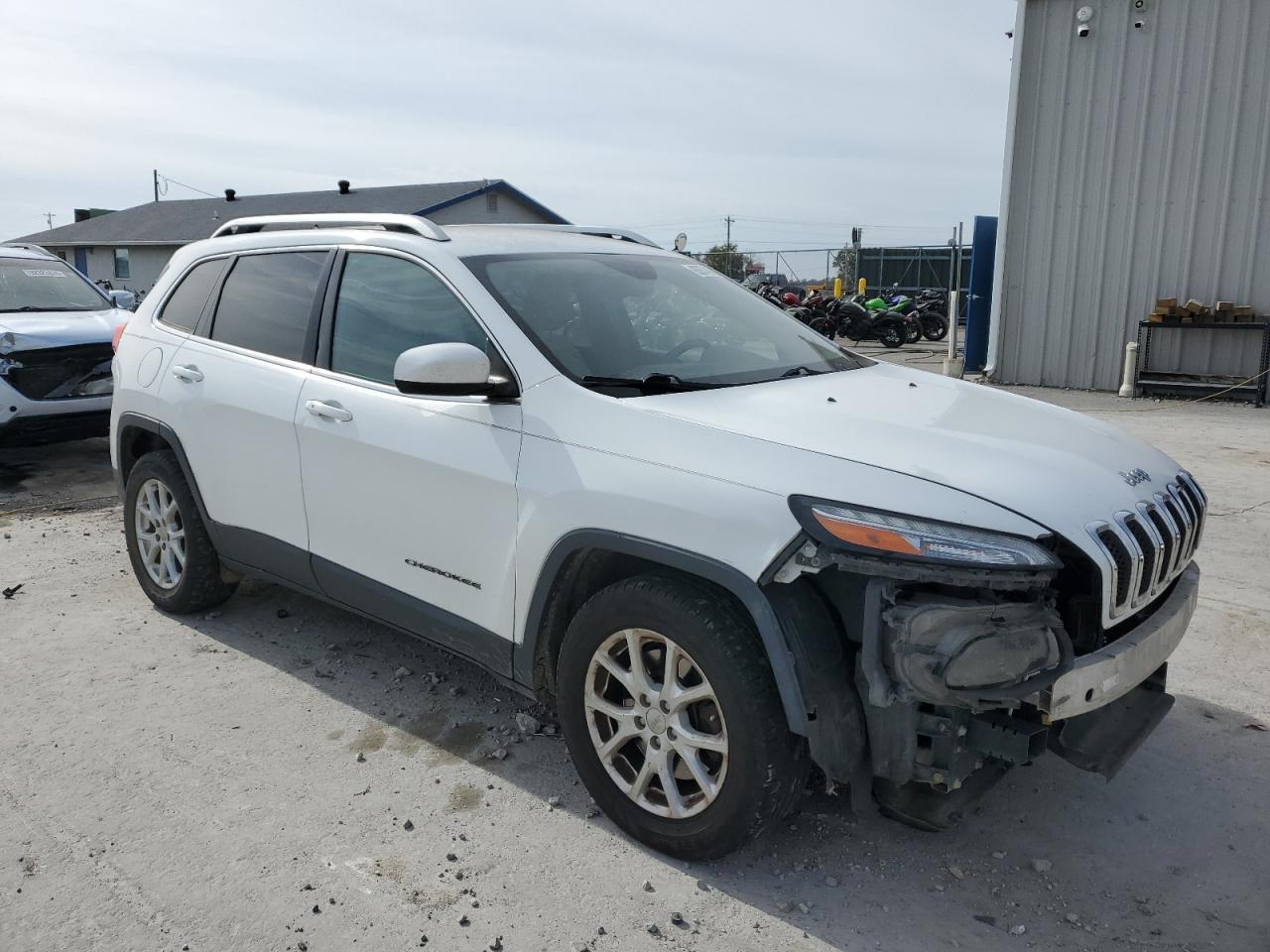 JEEP GRAND CHEROKEE LATITUDE