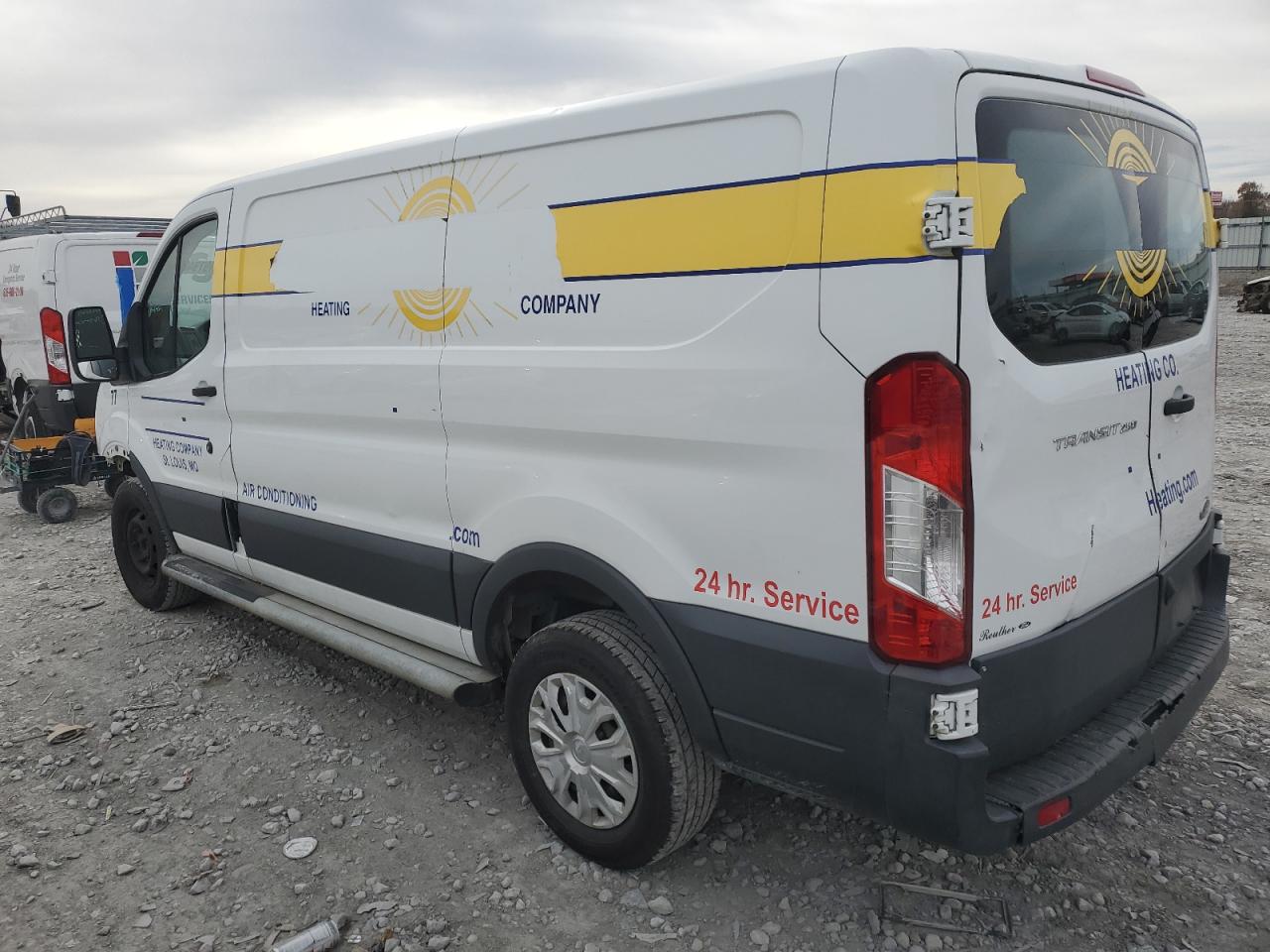 FORD TRANSIT T-250