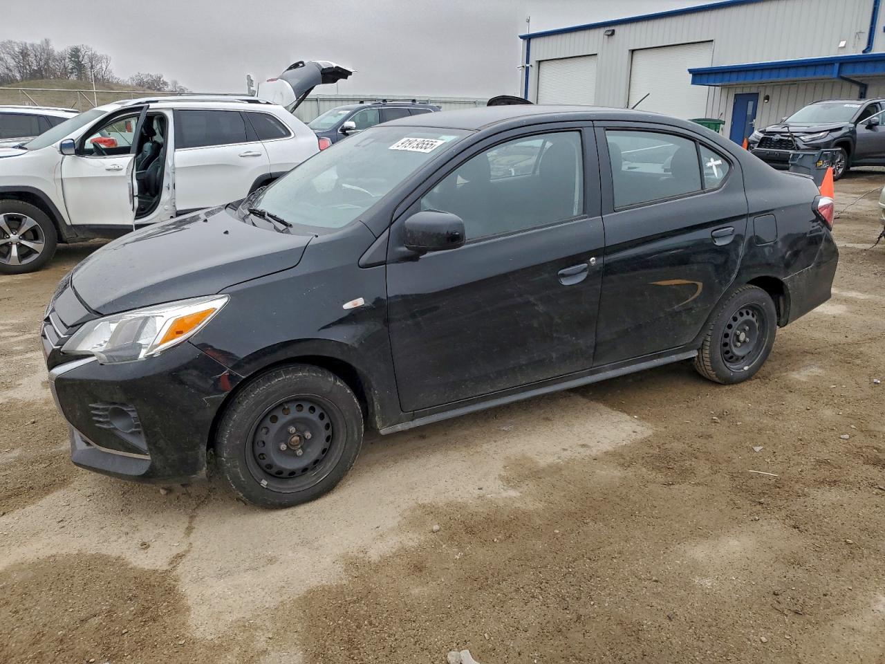 MITSUBISHI MIRAGE G4 ES