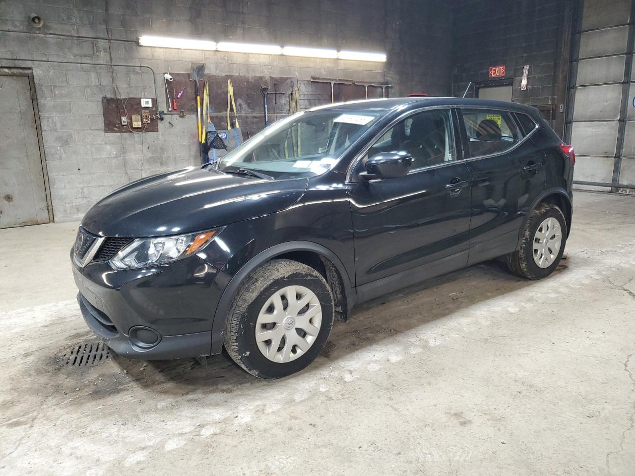 NISSAN ROGUE SPORT S