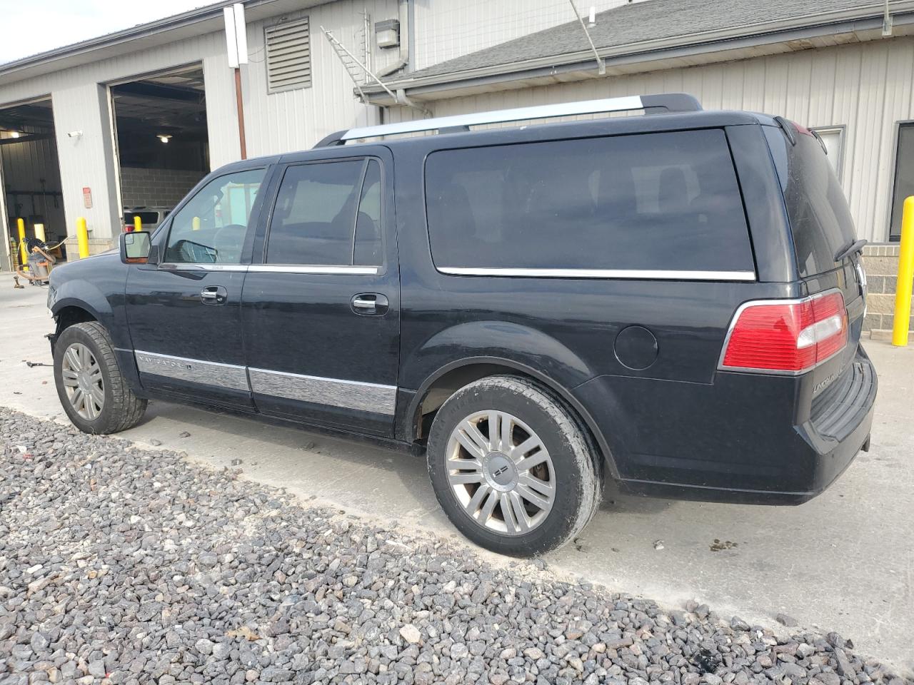 LINCOLN NAVIGATOR L