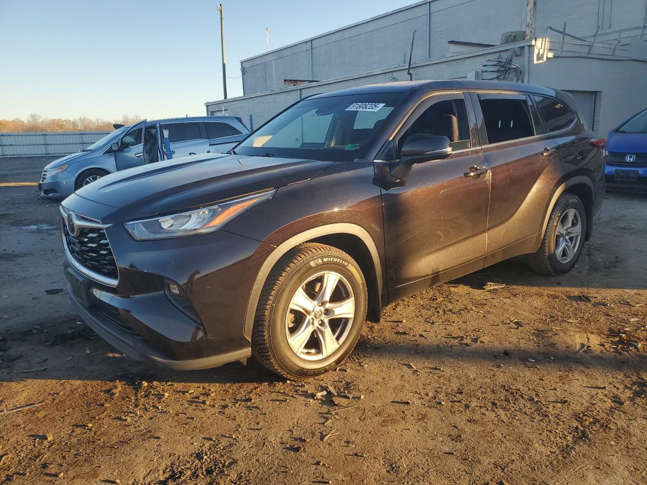 Lot #3297163496 2020 TOYOTA HIGHLANDER