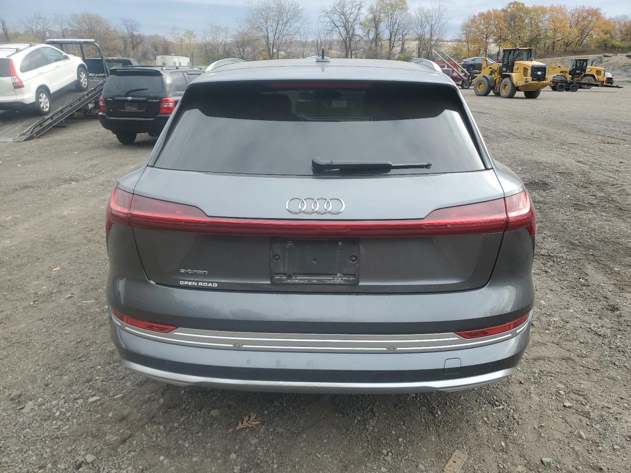 AUDI E-TRON PRESTIGE