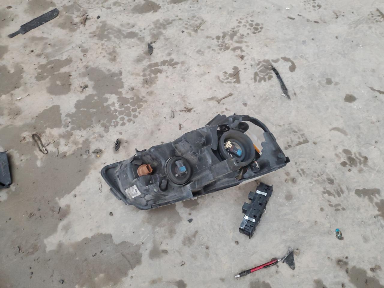 CHRYSLER TOWN & COUNTRY TOURING