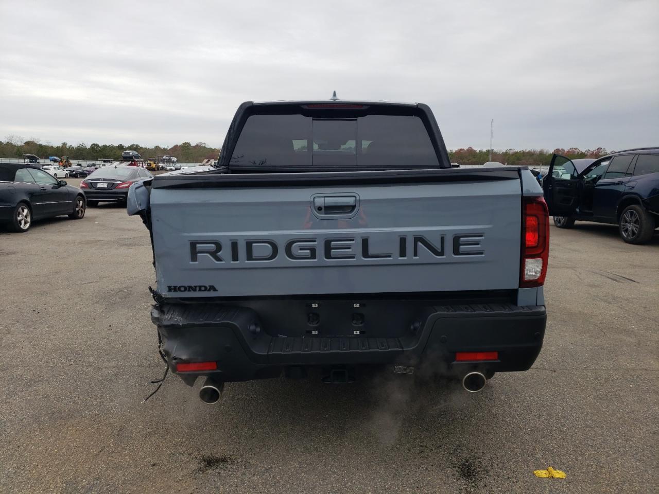 HONDA RIDGELINE BLACK EDITION