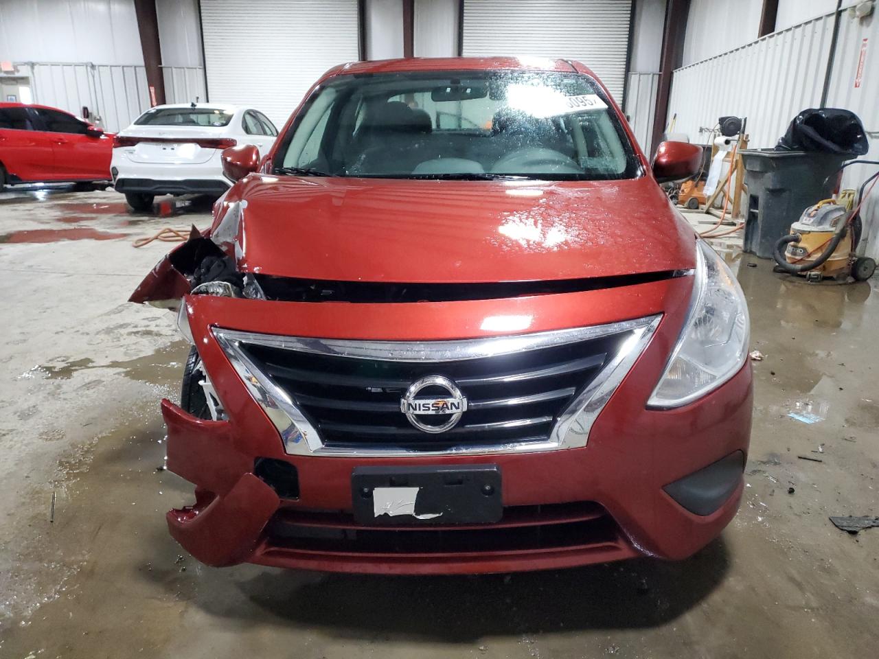 NISSAN VERSA S