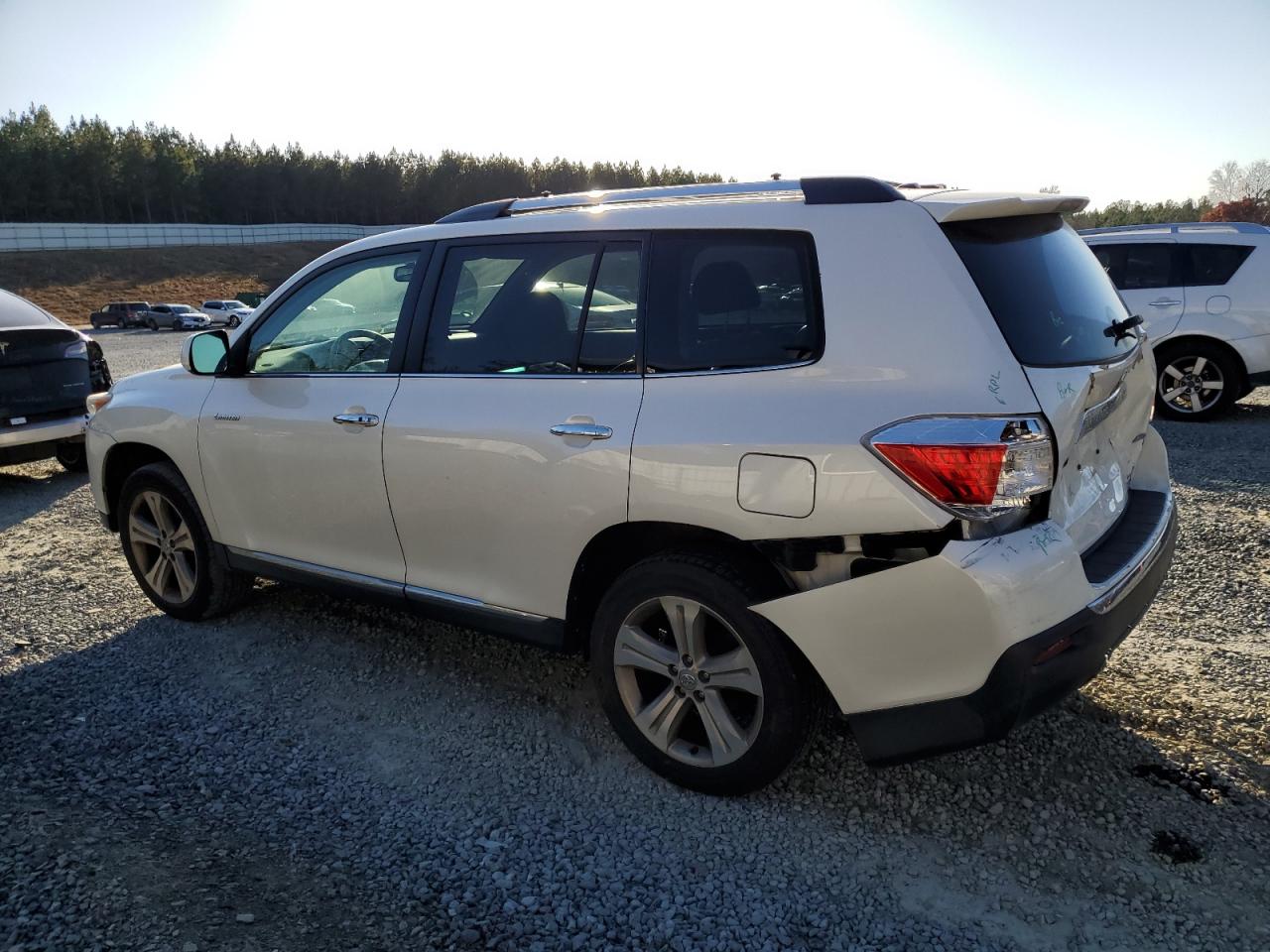 TOYOTA HIGHLANDER LIMITED