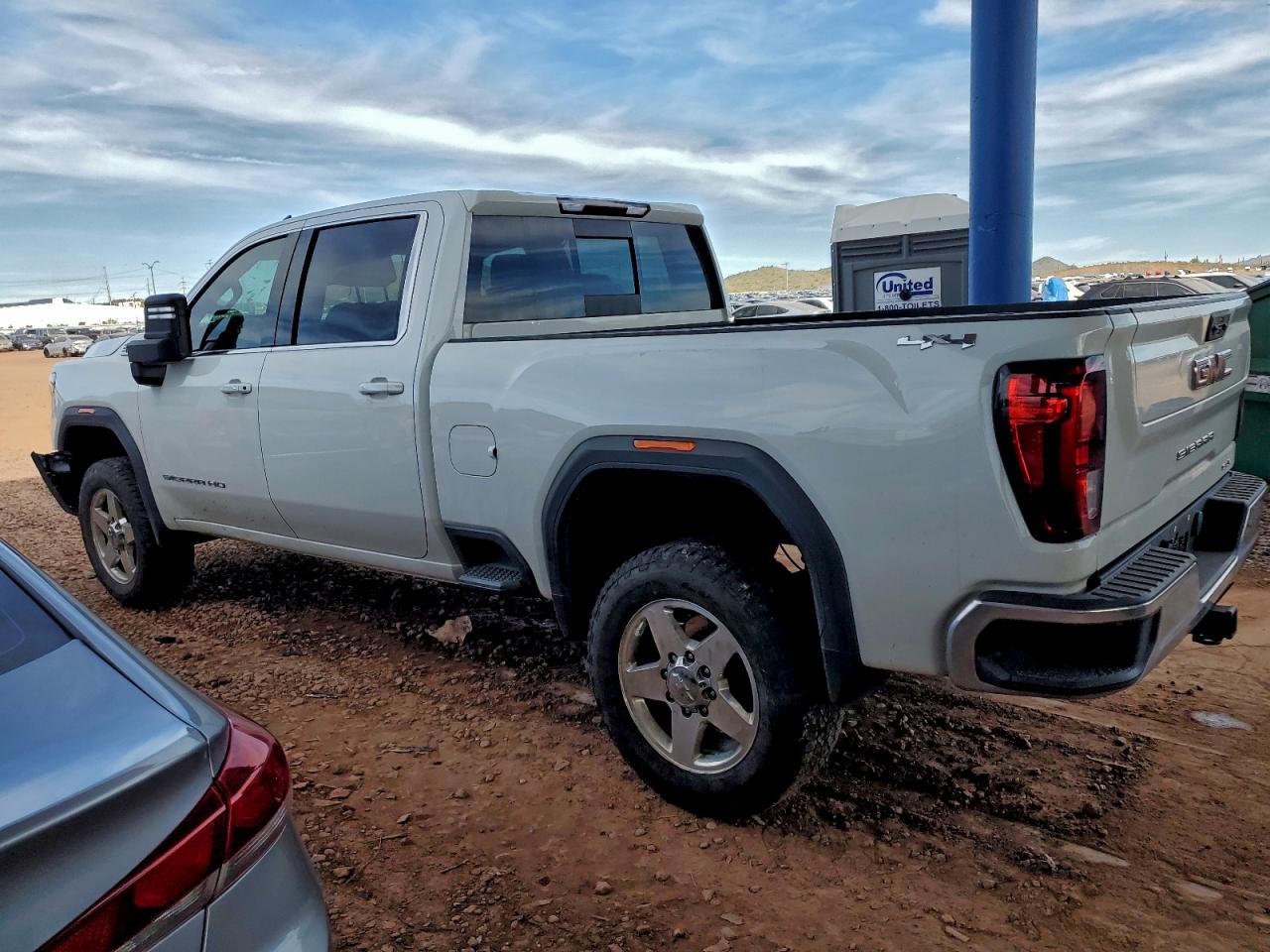 GMC SIERRA K2500 SLE