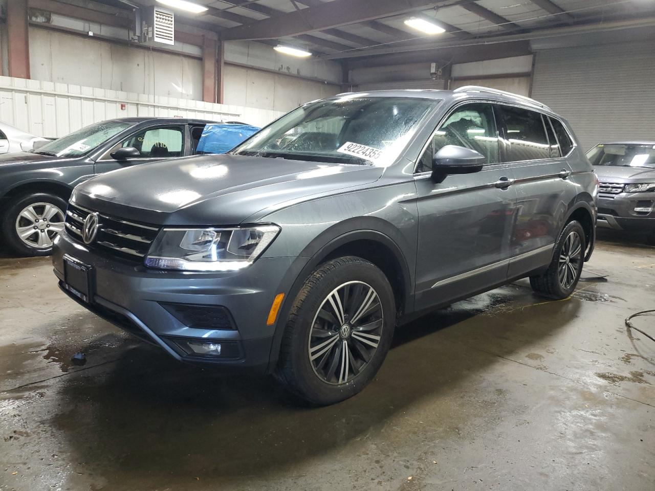 VOLKSWAGEN TIGUAN SE