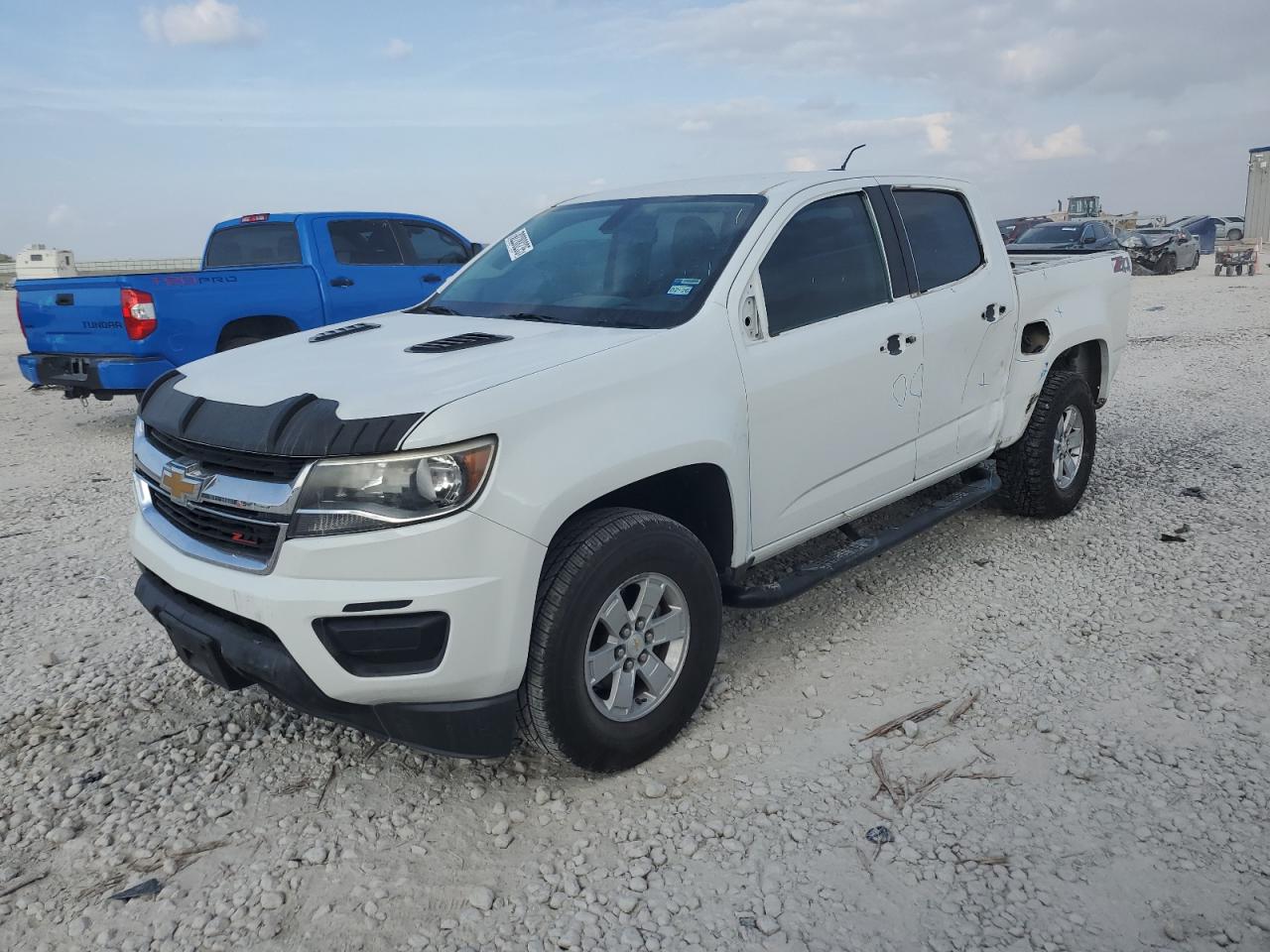 CHEVROLET COLORADO