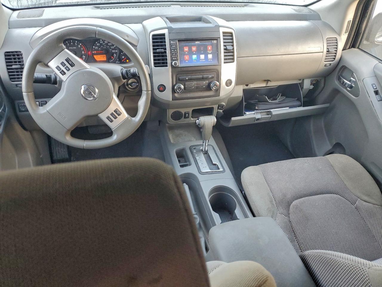NISSAN FRONTIER S