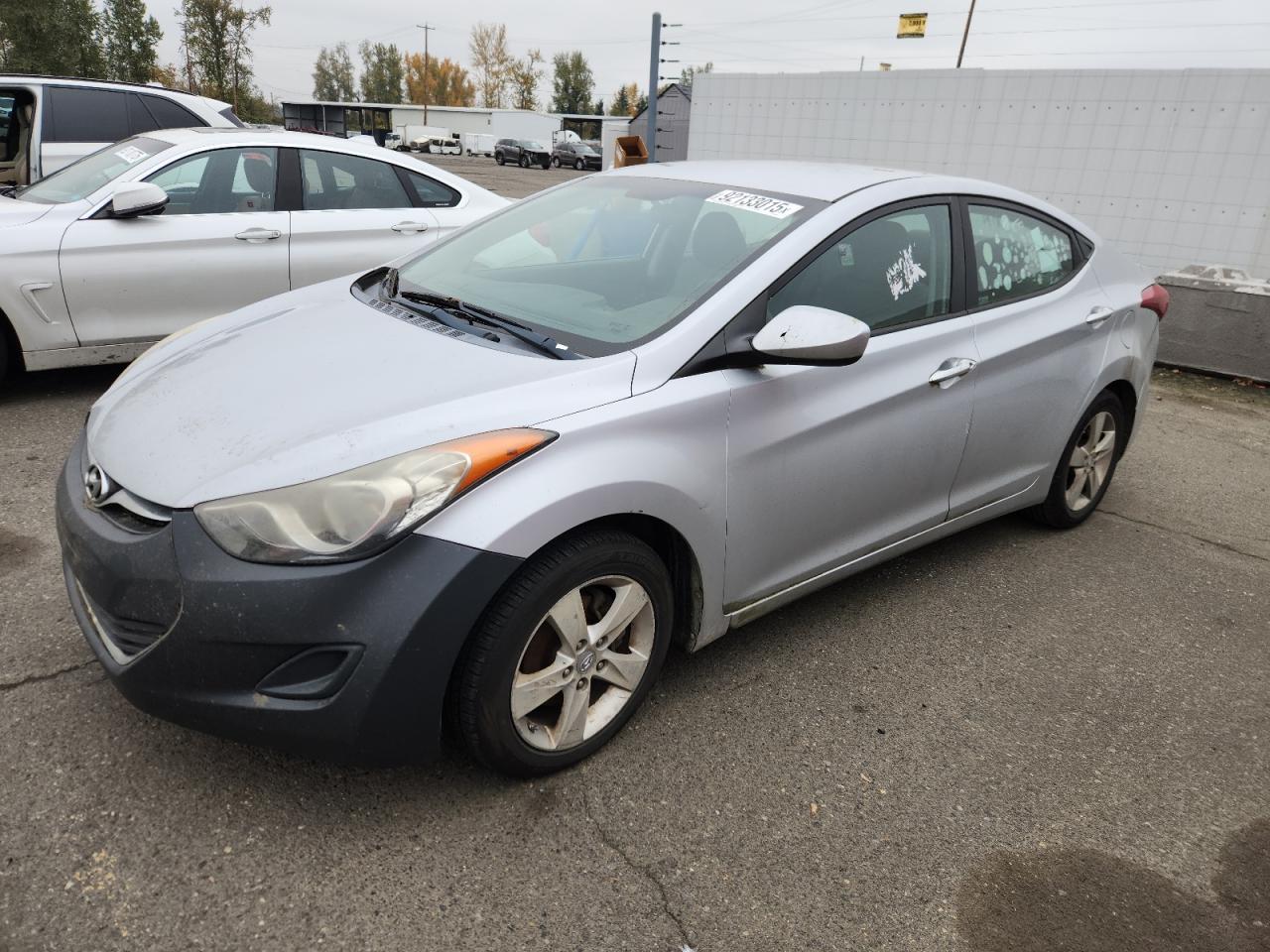 HYUNDAI ELANTRA GLS