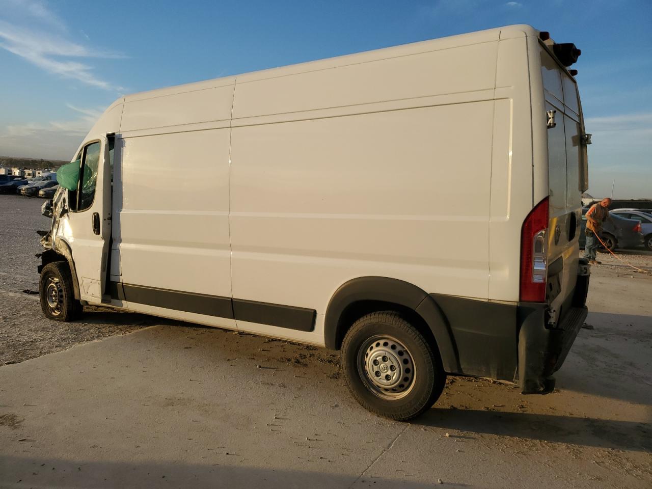 RAM PROMASTER 2500 HIGH