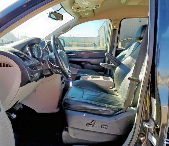 2014 CHRYSLER TOWN & COU #3284643382