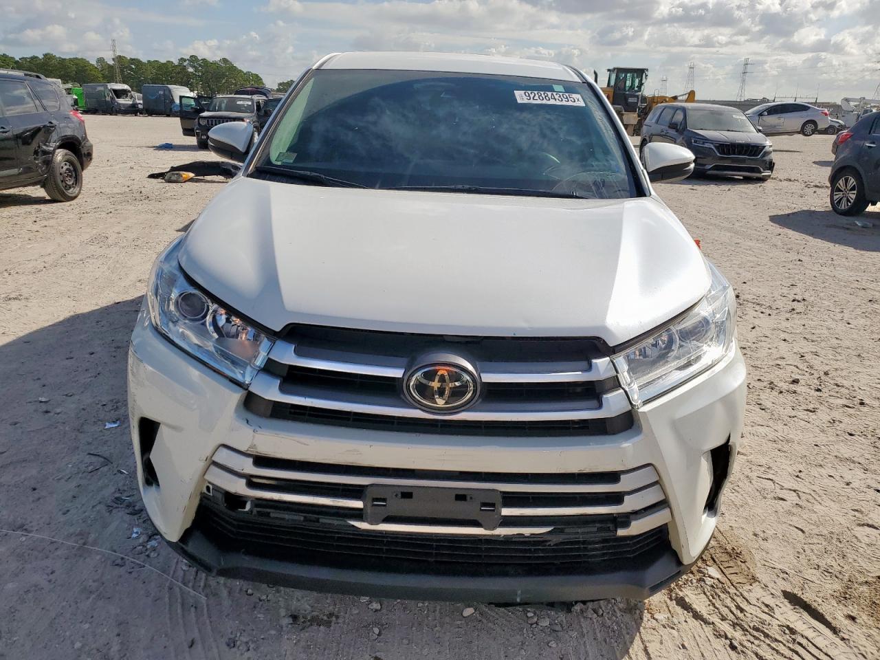 TOYOTA HIGHLANDER LE