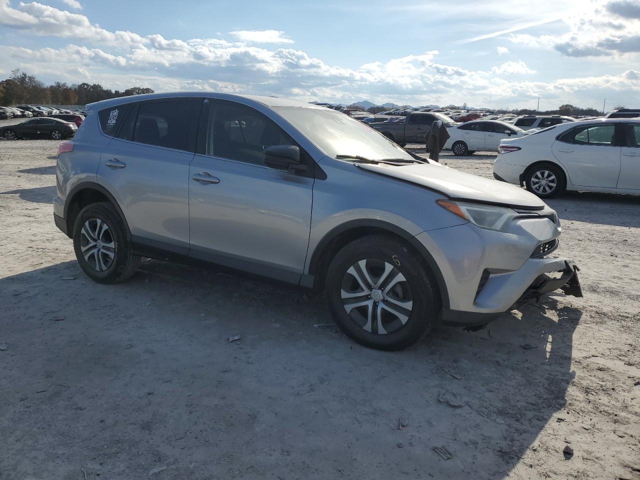 TOYOTA RAV4 LE