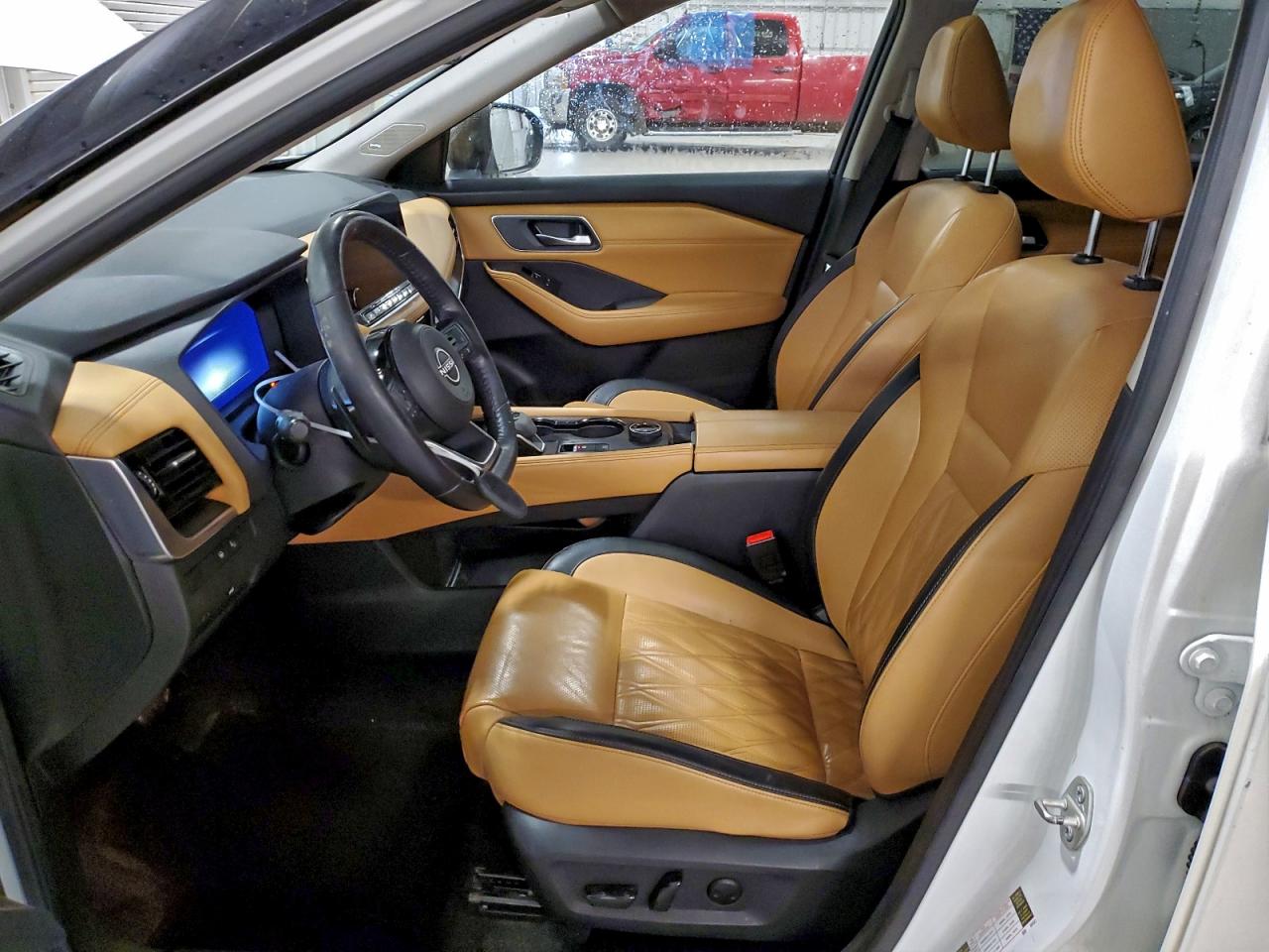 NISSAN ROGUE PLATINUM