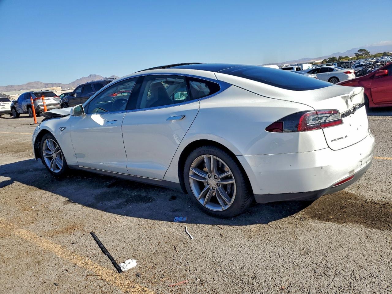 TESLA MODEL S