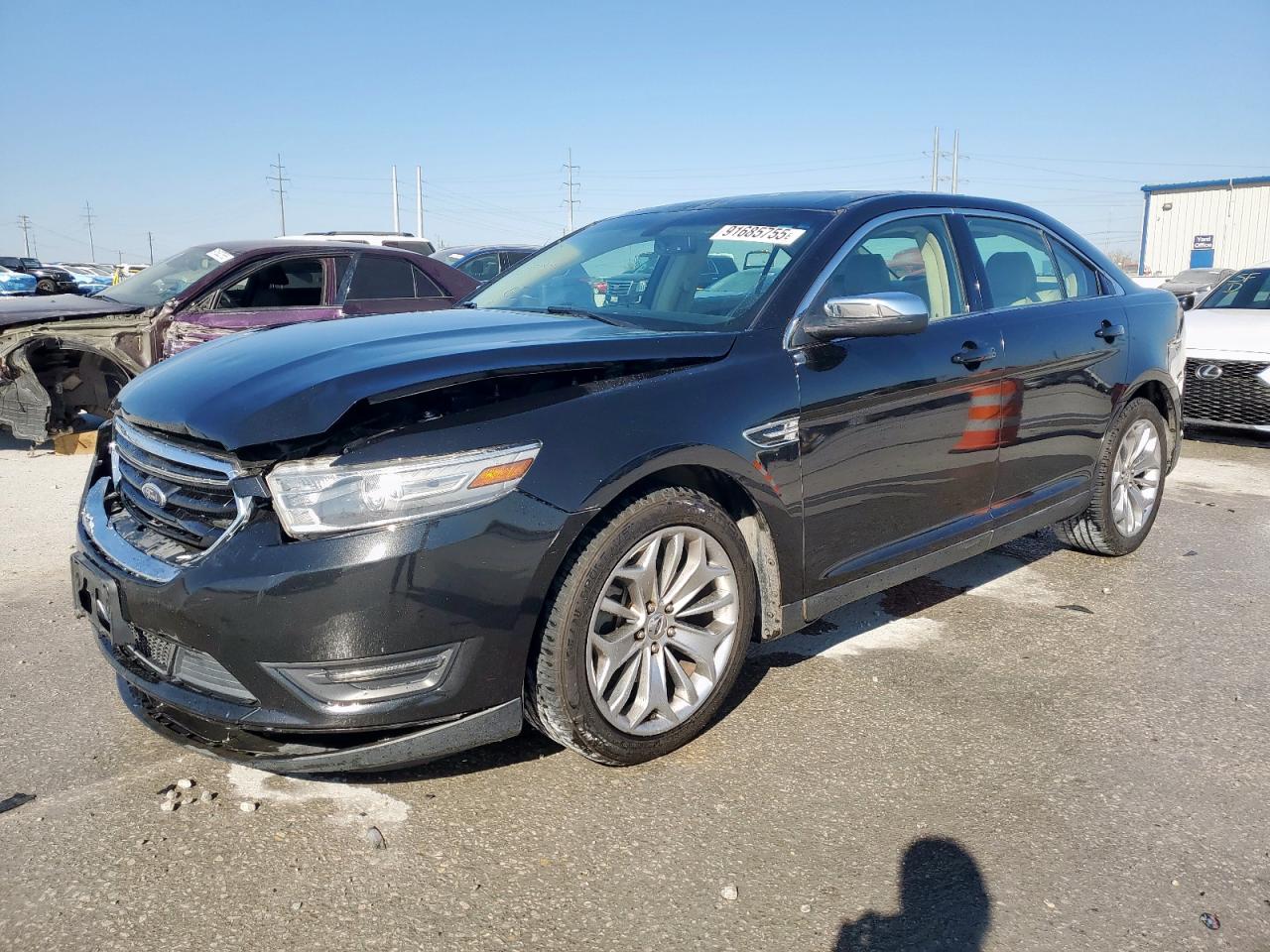 Lot #3284167567 2013 FORD TAURUS LIM