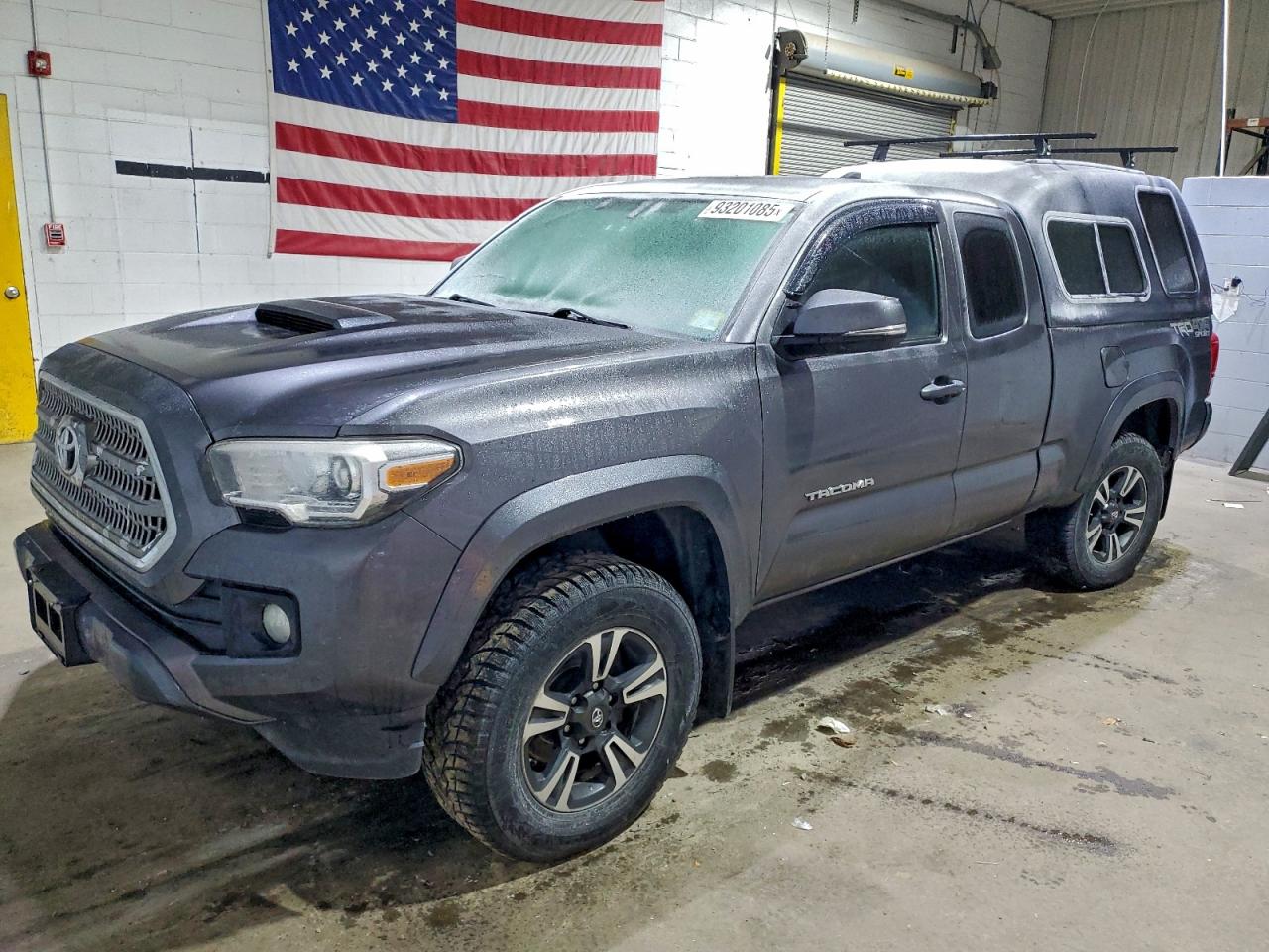 TOYOTA TACOMA ACCESS CAB