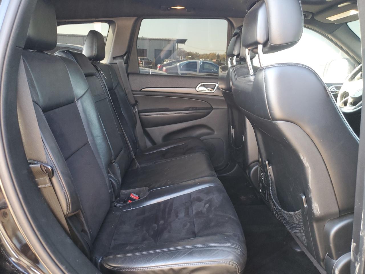 JEEP GRAND CHEROKEE LAREDO