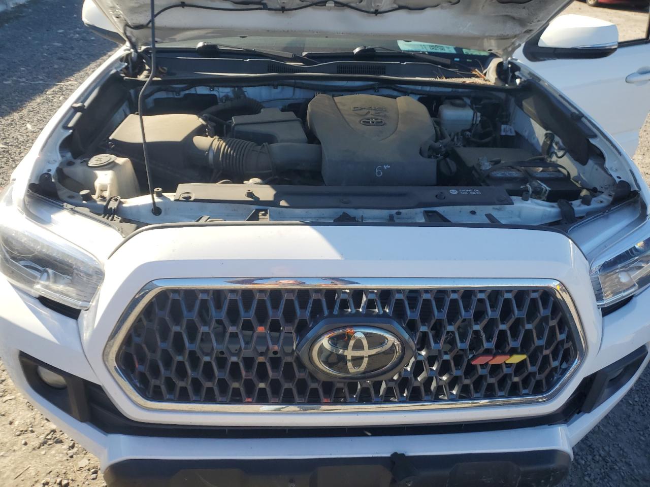 TOYOTA TACOMA DOUBLE CAB