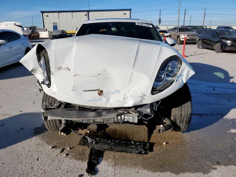 2018 PORSCHE MACAN #3293504427