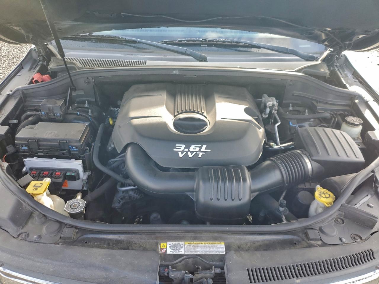 JEEP GRAND CHEROKEE LAREDO