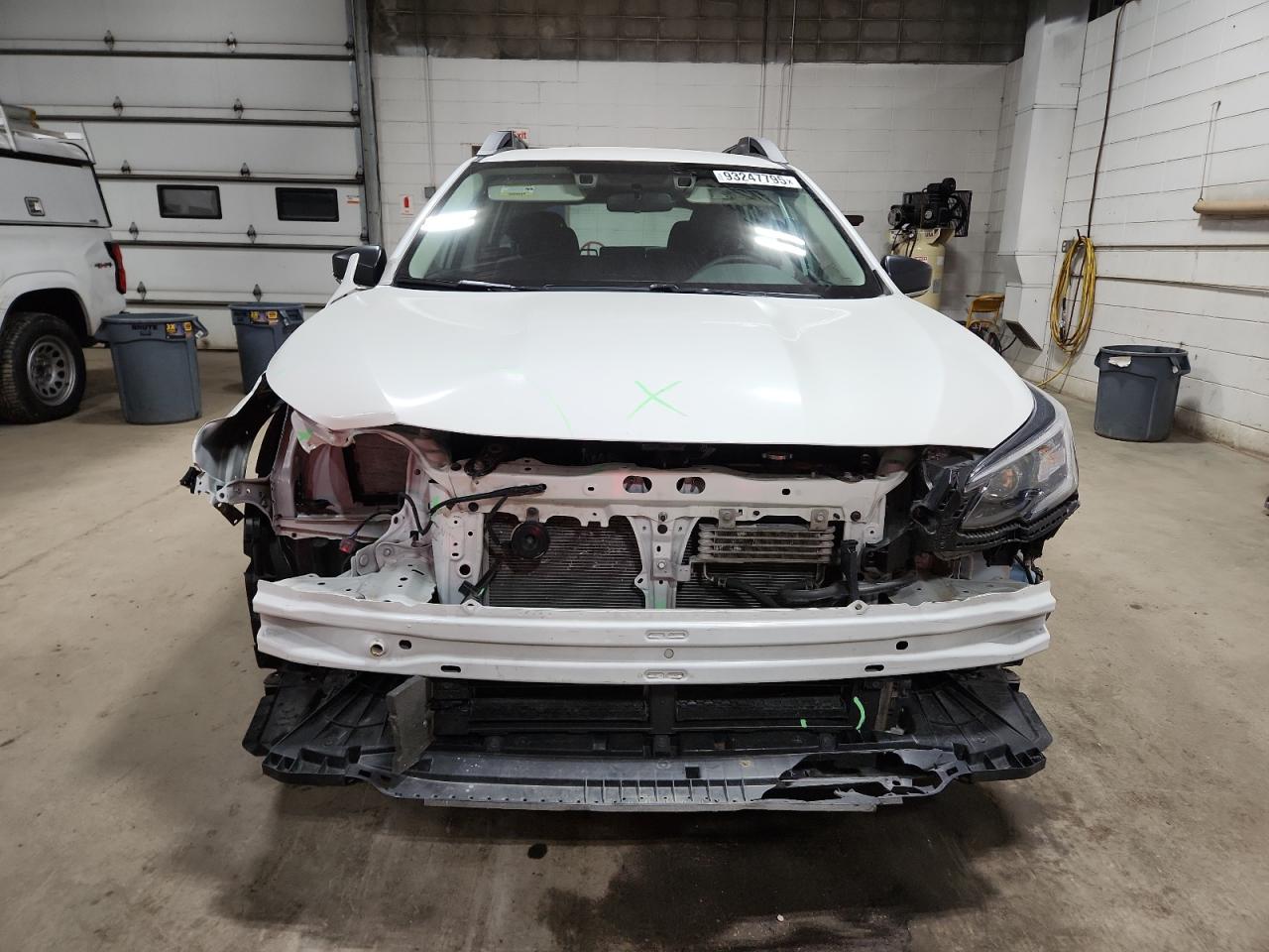 SUBARU LEGACY OUTBACK