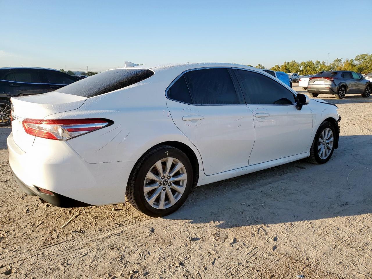 TOYOTA CAMRY L