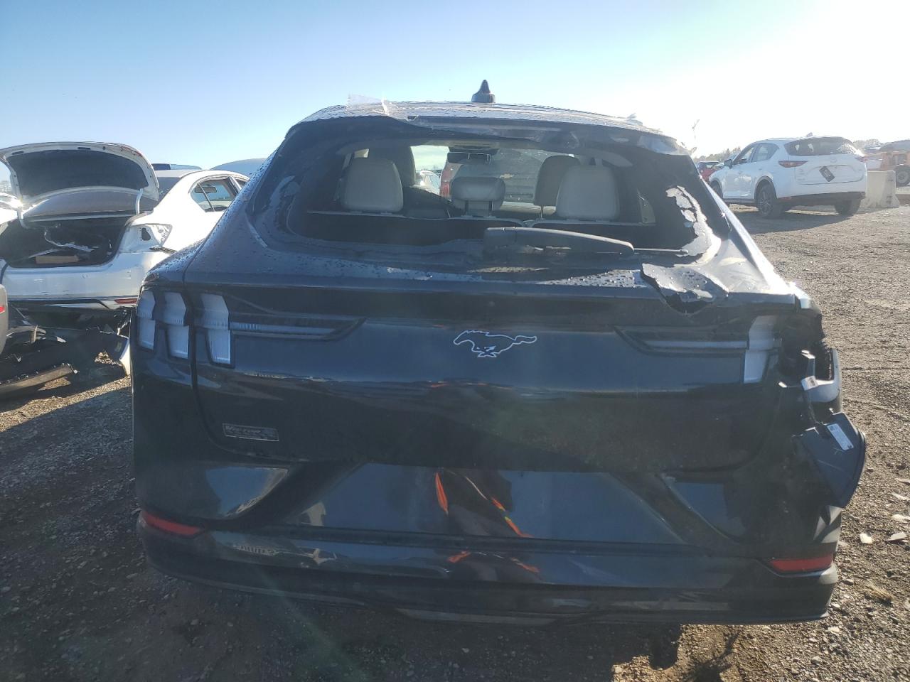 FORD MUSTANG PREMIUM