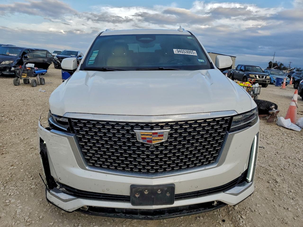 CADILLAC ESCALADE ESV PREMIUM LUXURY