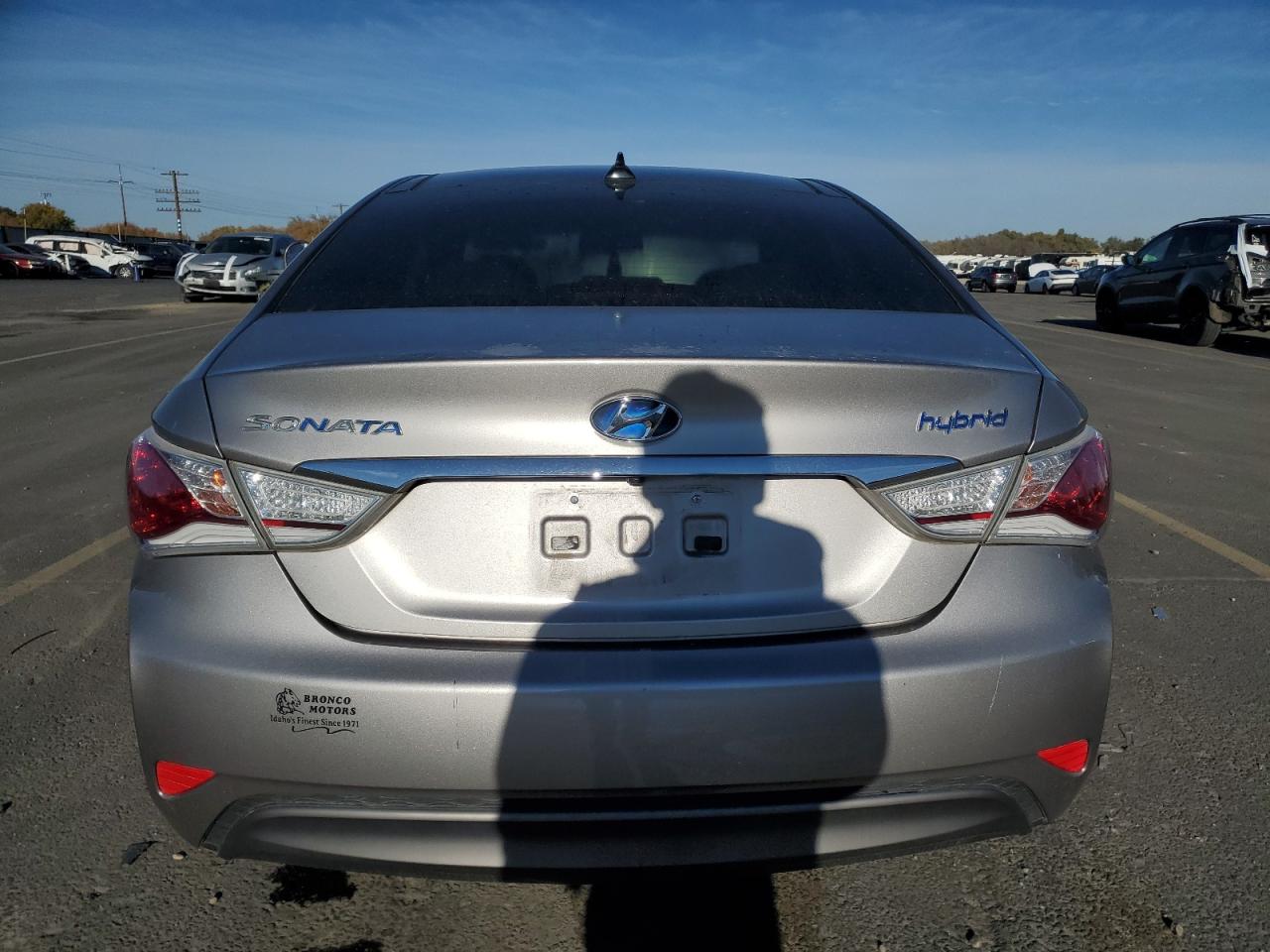 HYUNDAI SONATA HYBRID